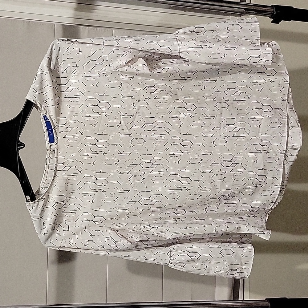 Apt 9 Medium Blouse